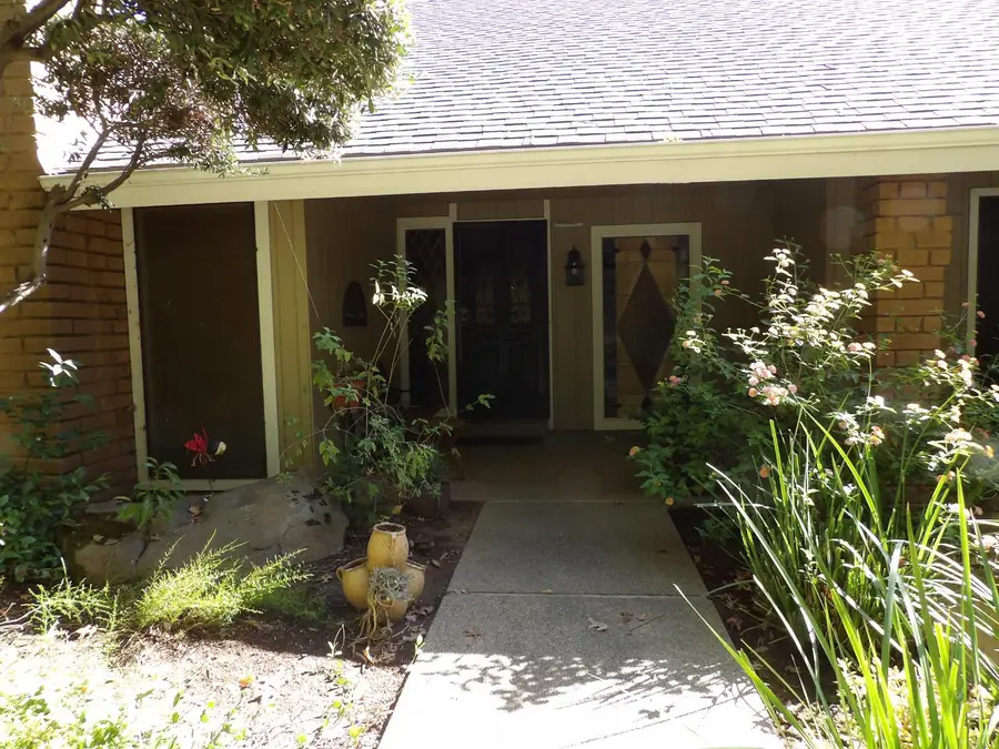 316 E Lester, Fresno, CA 93720 - Image #3