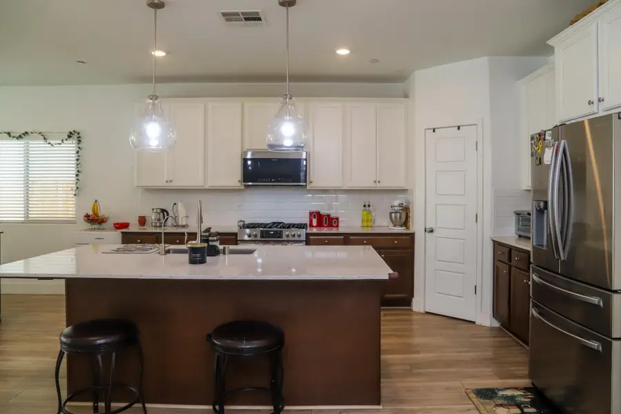 7099 W Whitman Avenue, Fresno, CA 93723 - Image #3