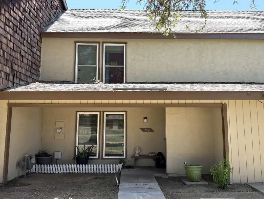 350 S Argyle Avenue #104, Fresno, CA 93727 - Image #2