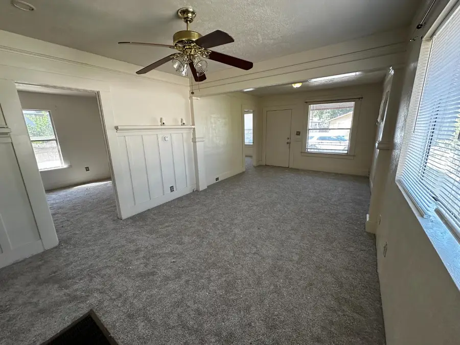 2340 E Clay Avenue, Fresno, CA 93701 - Image #3