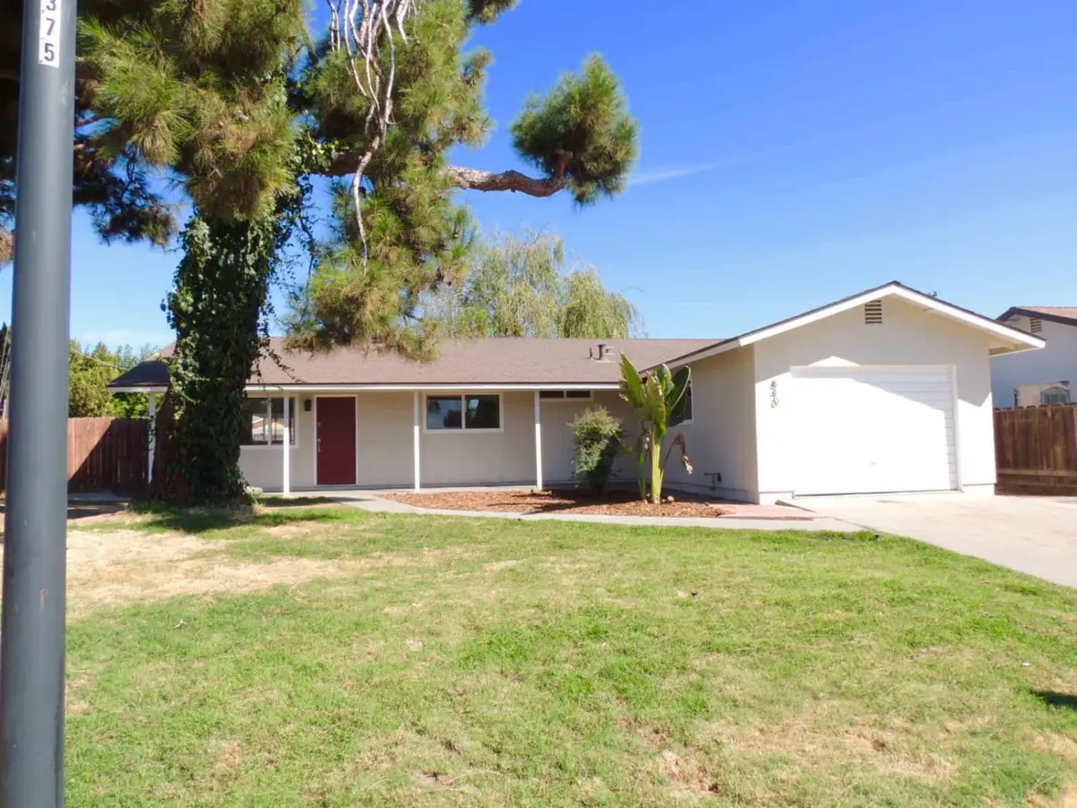 840 Daphne Lane, Lemoore, CA 93245 - Image #1