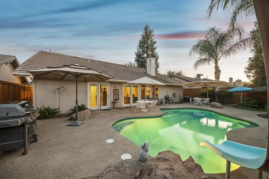 161 Sunset Street, Kingsburg, CA 93631 - Image #2