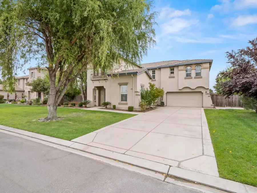 14305 Spyglass Circle, Chowchilla, CA 93610 - #2