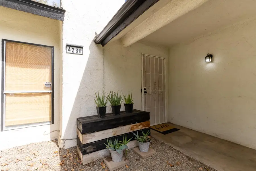 4286 N Parkway Drive, Fresno, CA 93722 - Image #3