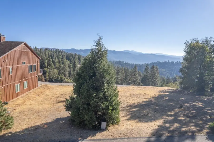 42308 Majestic Lane, Shaver Lake, CA 93664 - Image #2