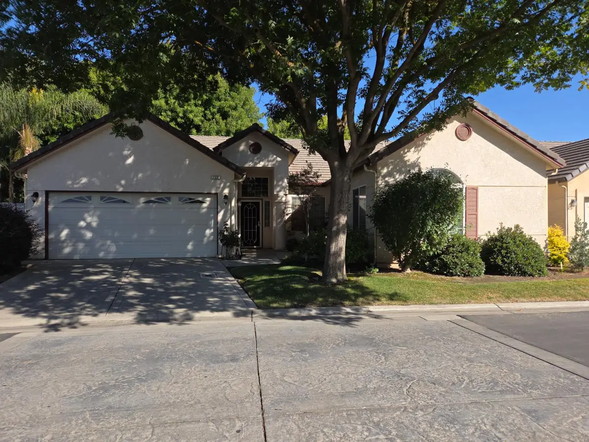 2300 Sierra Street #122, Kingsburg, CA 93631 - Image #1