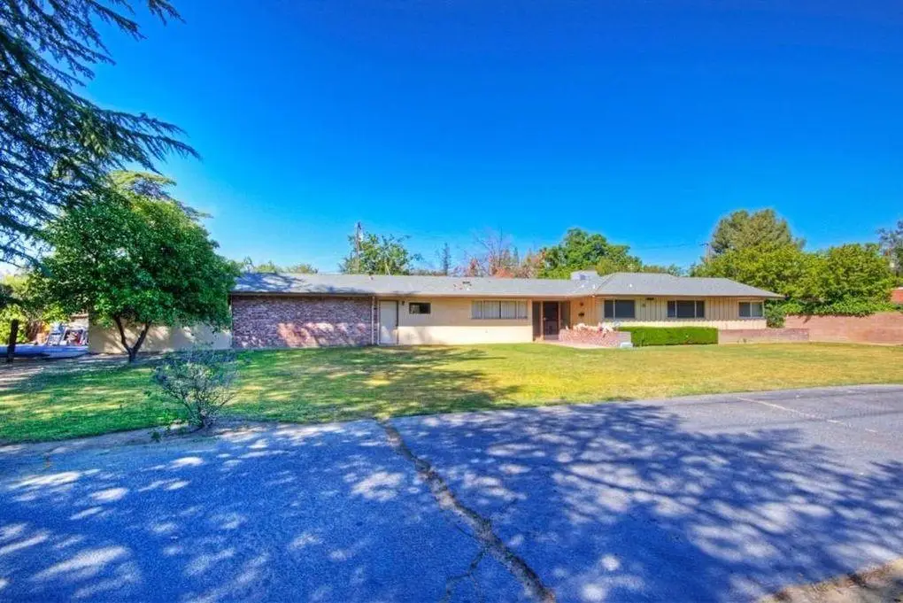 4005 N 1st Street, Fresno, CA 93726 - Image #1