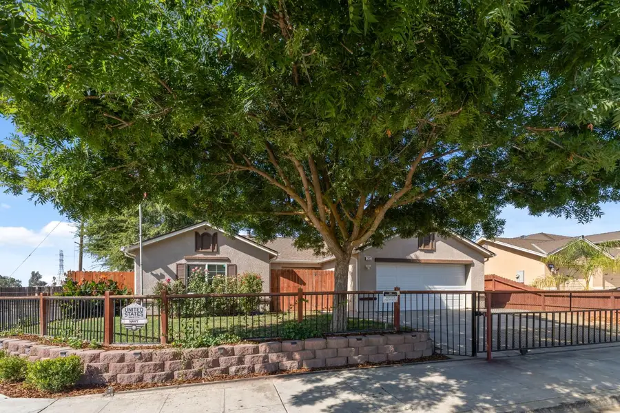 1763 N Carnegie Avenue, Fresno, CA 93722 - Image #3