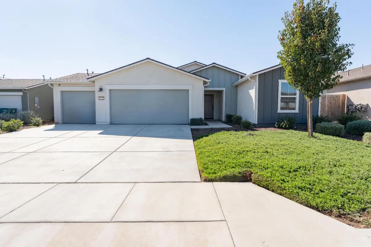 2523 Sawgrass Avenue, Tulare, CA 93274 - Image #1