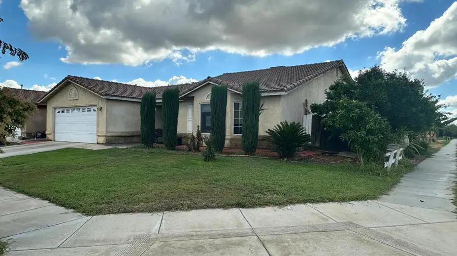 596 St Teresa Street, Merced, CA 95341 - Image #2