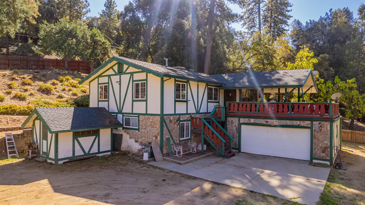 42585 Buckeye Road, Oakhurst, CA 93644 - Image #1