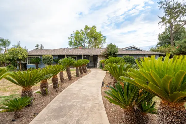 5894 E Hamilton Avenue, Fresno, CA 93727