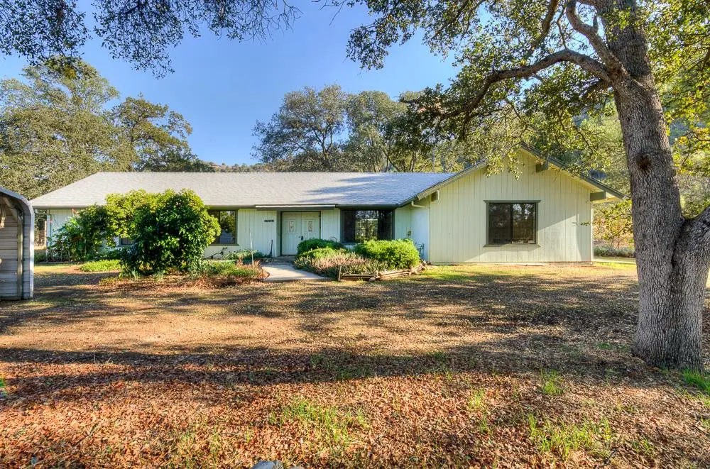 27266 Twin Ponds Road, Clovis, CA 93619 - Image #1