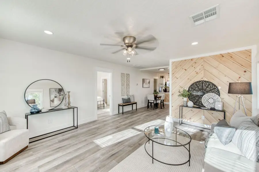 2004 Wilson Street, Selma, CA 93662 - Image #2