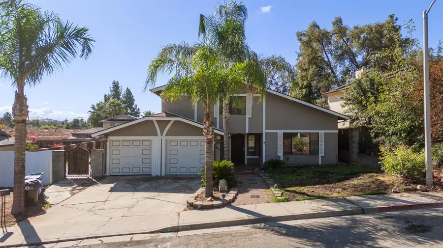 91 Heatherwood, Porterville, CA 93257 - Image #2