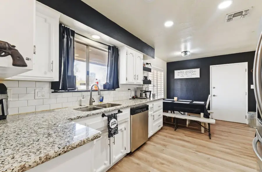 8289 E Mckinley Avenue, Fresno, CA 93737 - Image #2