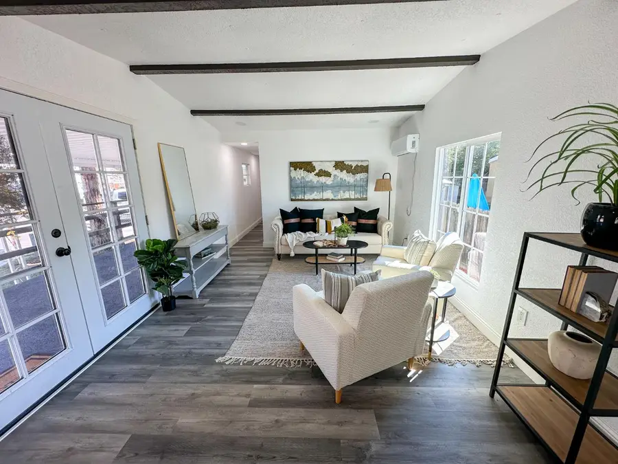 9360 N Blackstone #135, Fresno, CA 93720 - Image #2