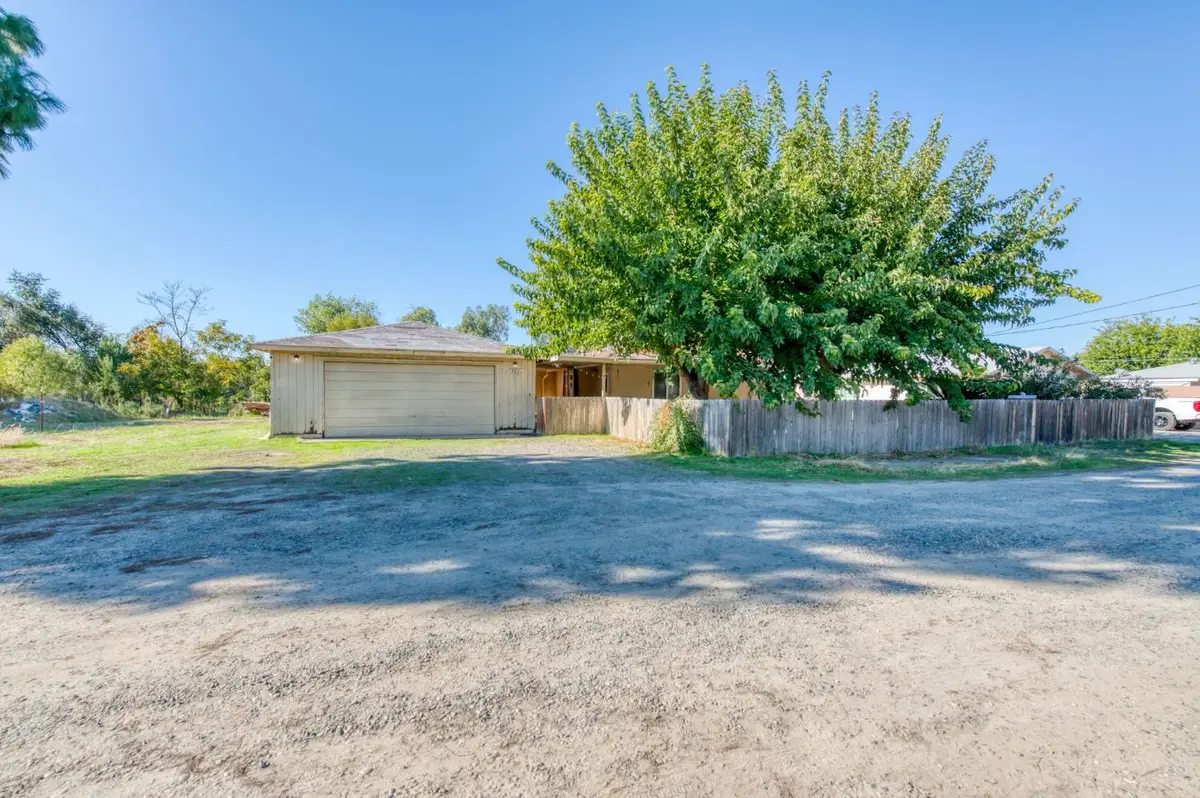 17071 N Waldby Avenue, Friant, CA 93626 - Image #1