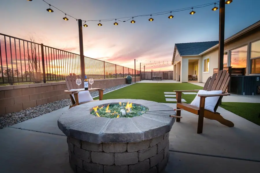 1048 Beaver Pond Loop, Madera, CA 93636 - #2