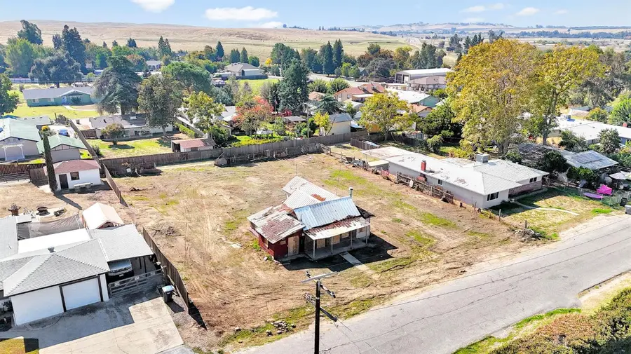 3937 E Marcus Avenue, Friant, CA 93626 - Image #3