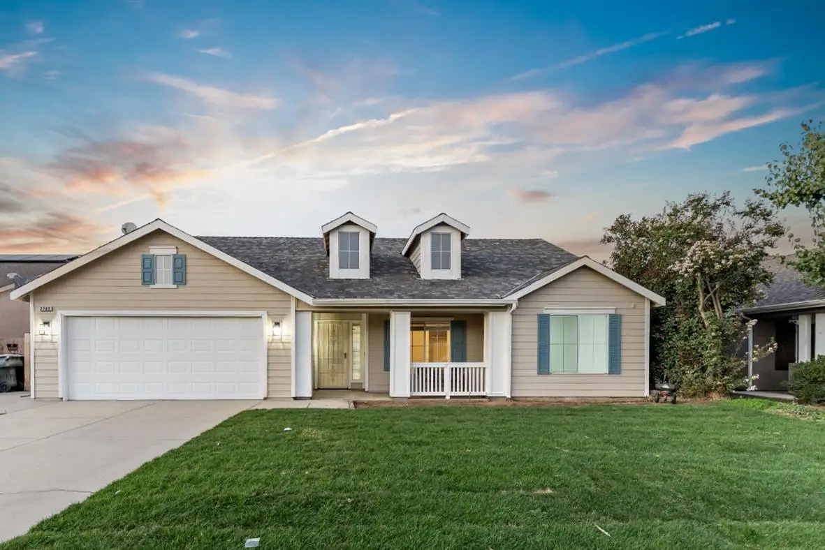 2702 Holt Avenue, Sanger, CA 93657 - Image #1