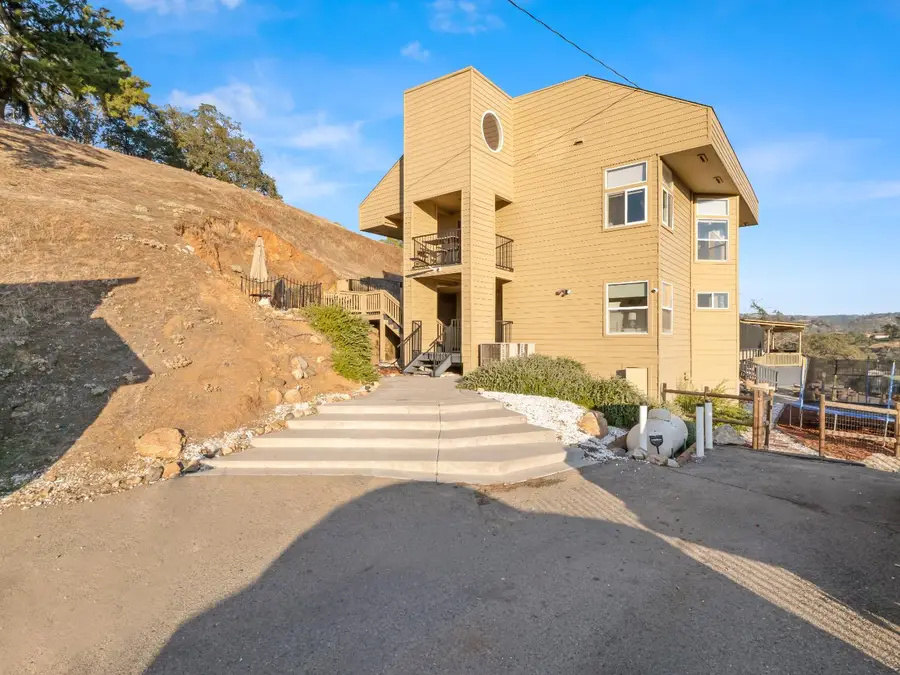 49351 Ralston Ridge, Friant, CA 93626 - Image #2