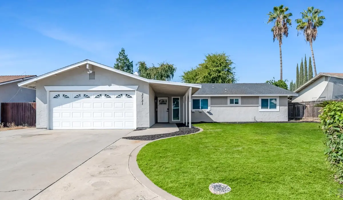 3731 S Mountain Court, Visalia, CA 93277 - #1