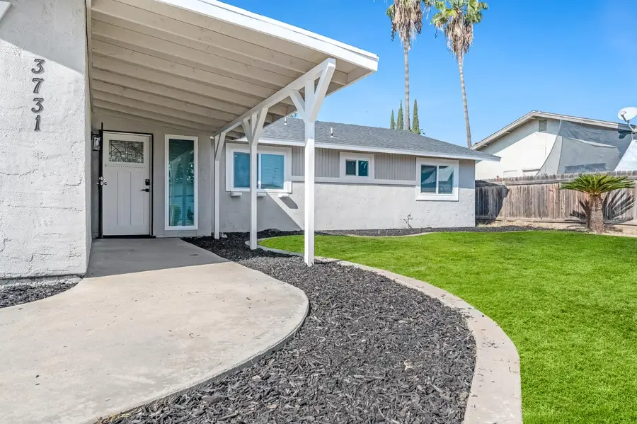 3731 S Mountain Court, Visalia, CA 93277 - #3
