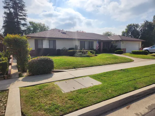 1389 W Warner Avenue, Fresno, CA 93711