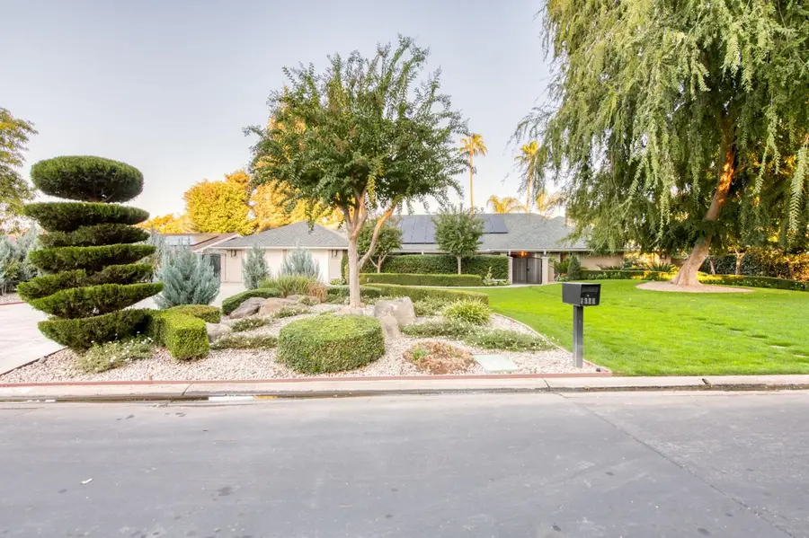 7326 N Tamera Avenue, Fresno, CA 93711 - Image #2