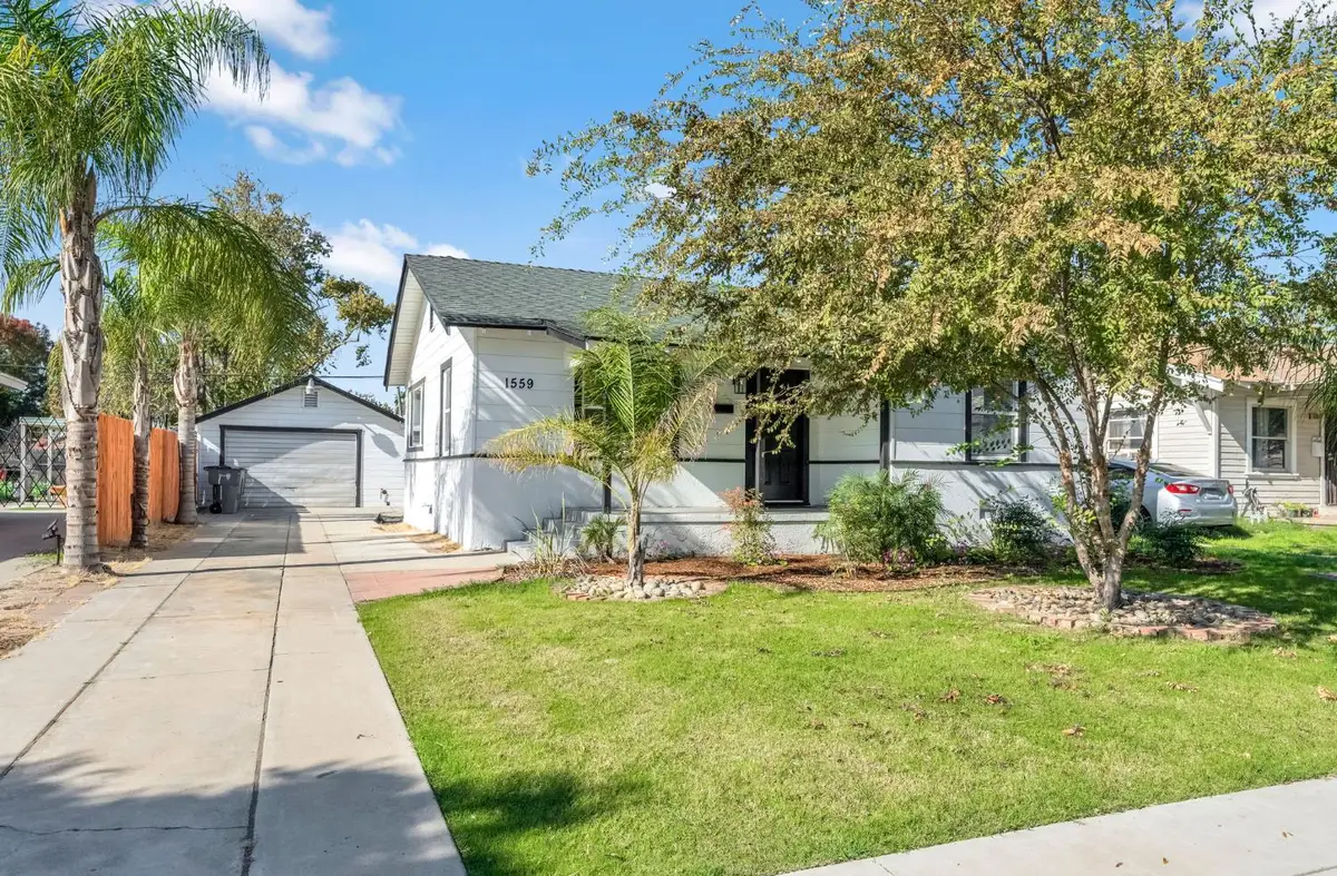 1559 N Carruth Avenue, Fresno, CA 93728 - #1