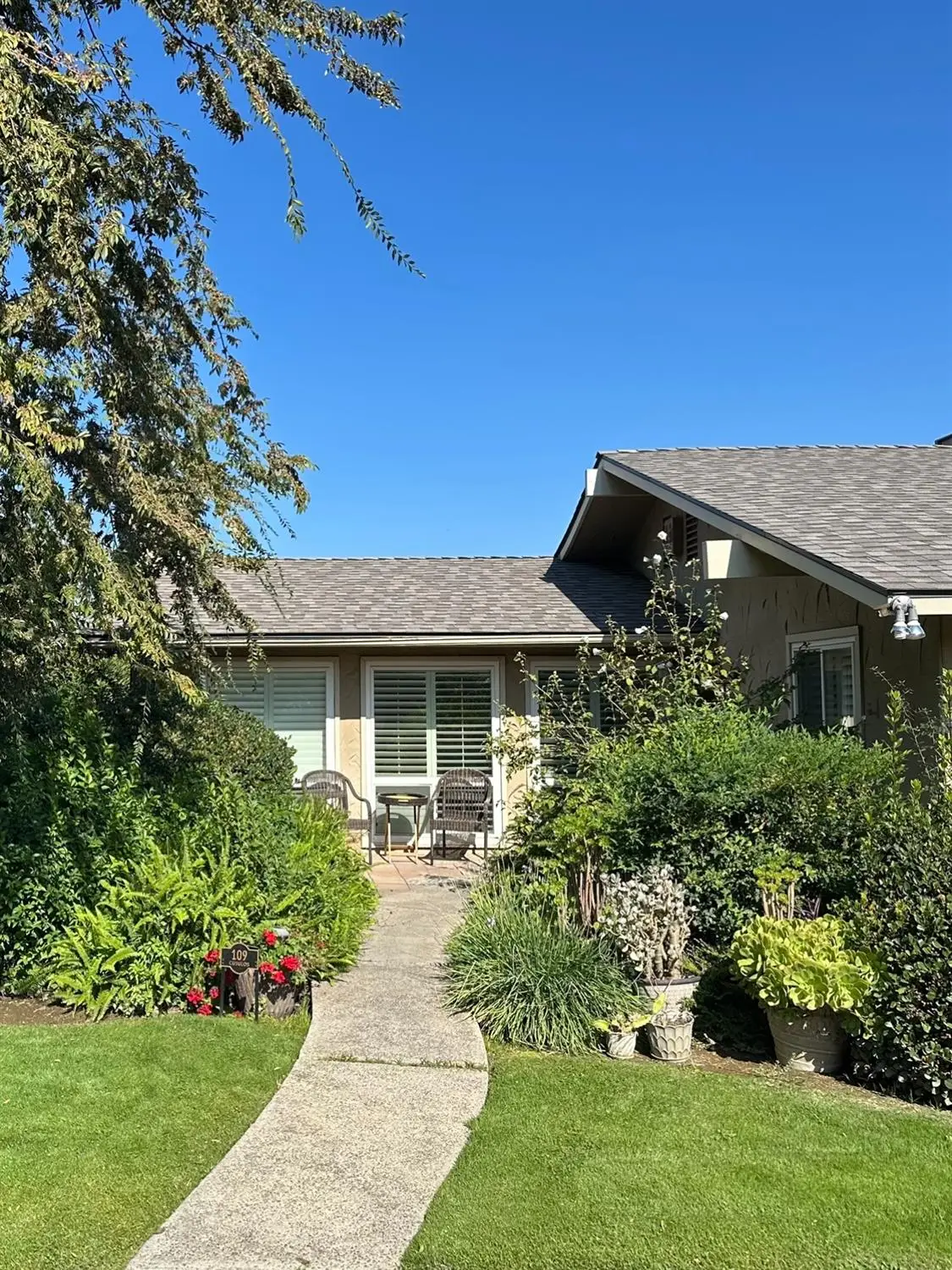 5740 N West Avenue #109, Fresno, CA 93711 - Image #1