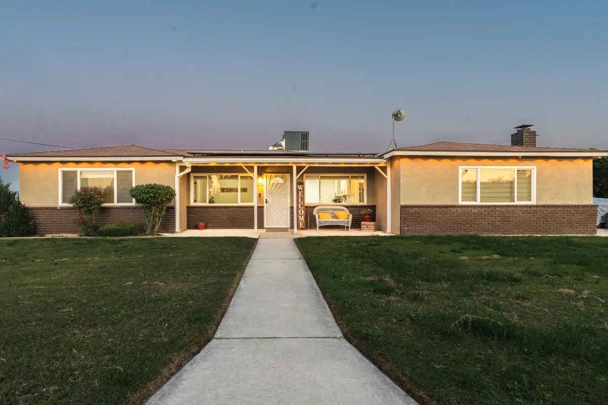1454 N Mccall Avenue, Sanger, CA 93657 - Image #1