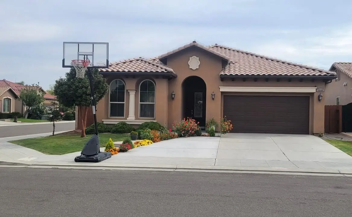 5548 N Lucy Ruiz Avenue, Fresno, CA 93723 - Image #1