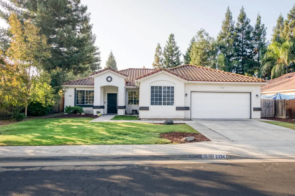 2334 Sierra Madre Avenue, Clovis, CA 93611 - Image #1