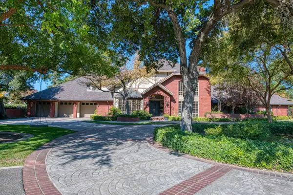 2020 W Alluvial Avenue, Fresno, CA 93711