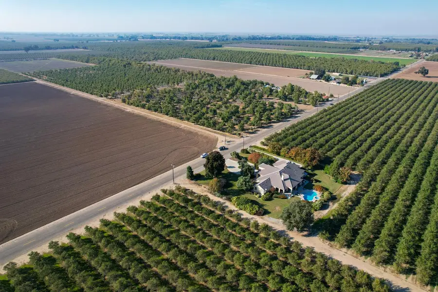 4769 13 1/4 Avenue, Hanford, CA 93230 - Image #2