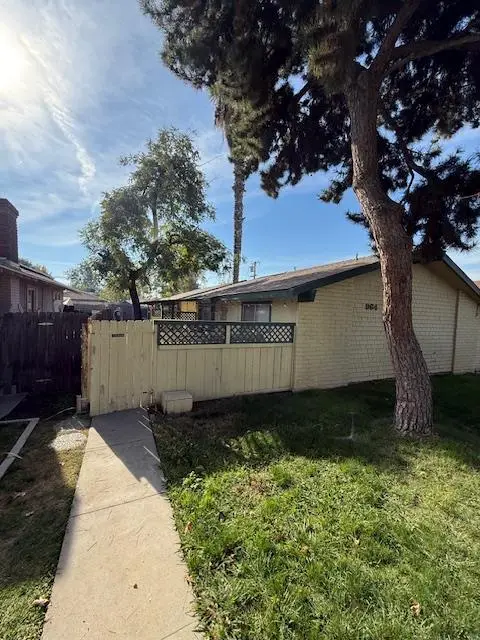 964 E Princeton Avenue, Fresno, CA 93704 - #1
