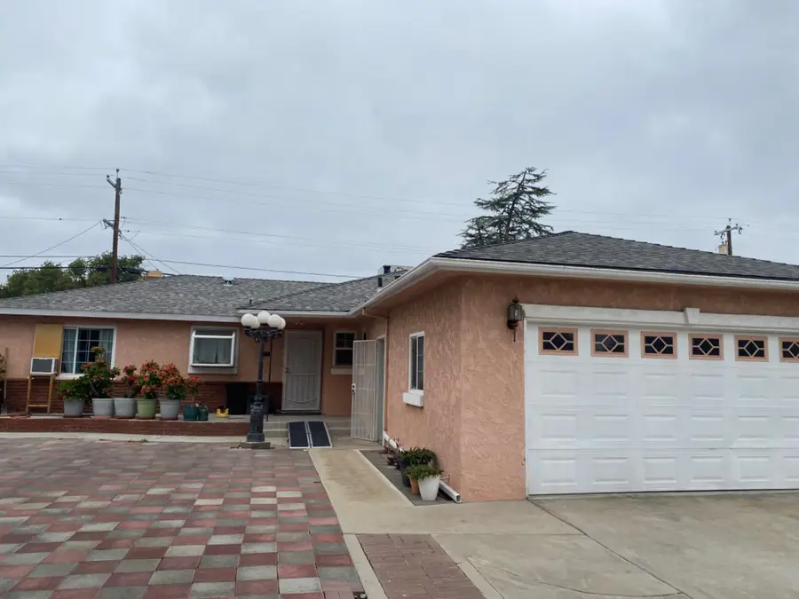 3413 E Ashlan Avenue, Fresno, CA 93726 - Image #2