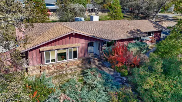 42997 E Mountain View Lane, Oakhurst, CA 93644