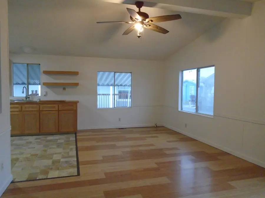 860 E Grangeville Boulevard #18, Hanford, CA 93230 - #3