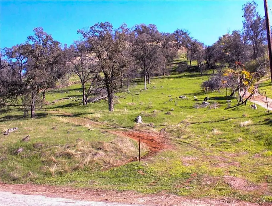 621 Shorewood, Yokuts Valley, CA 93675 - Image #3