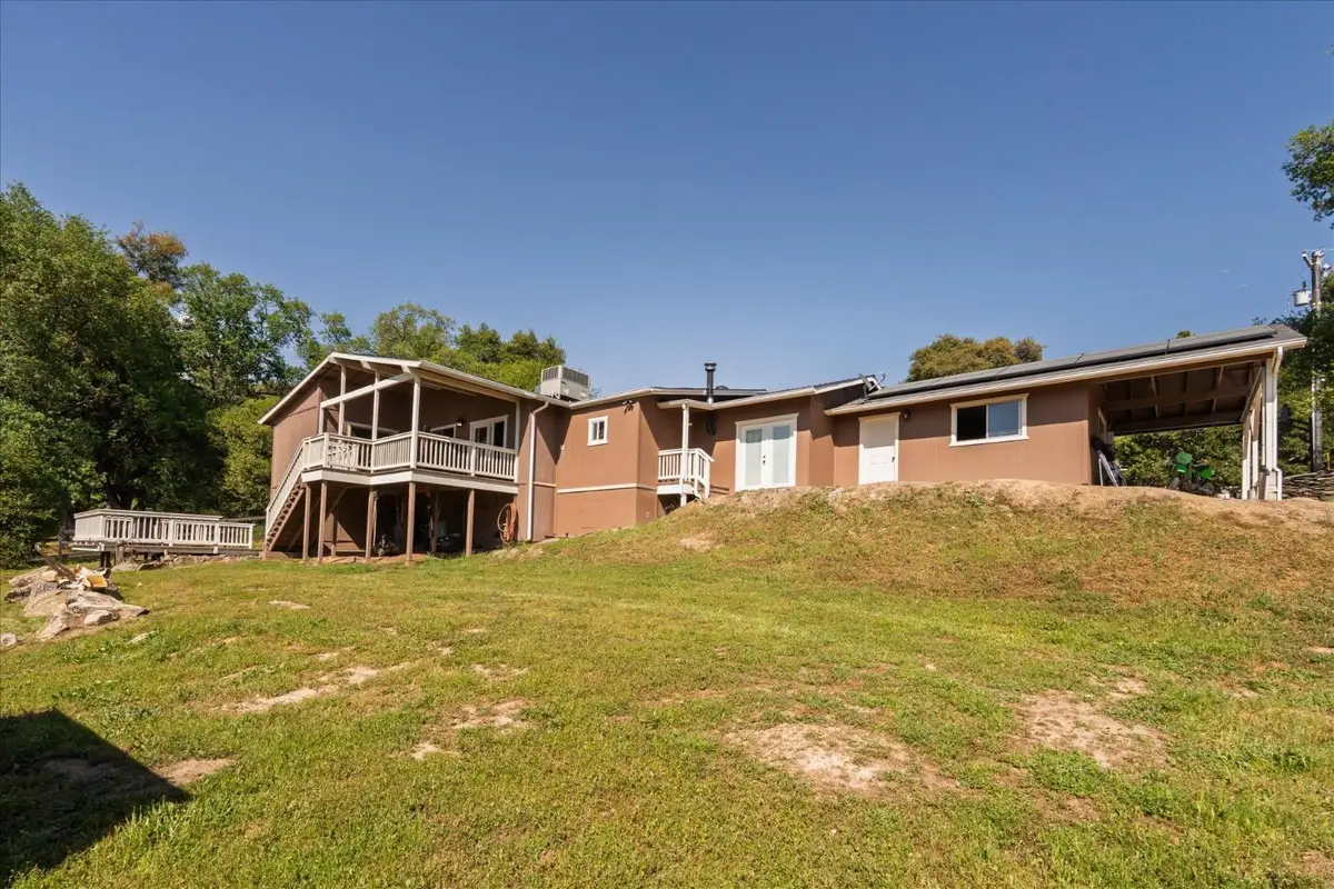 40700 Road 425 A, Oakhurst, CA 93644 - Image #1