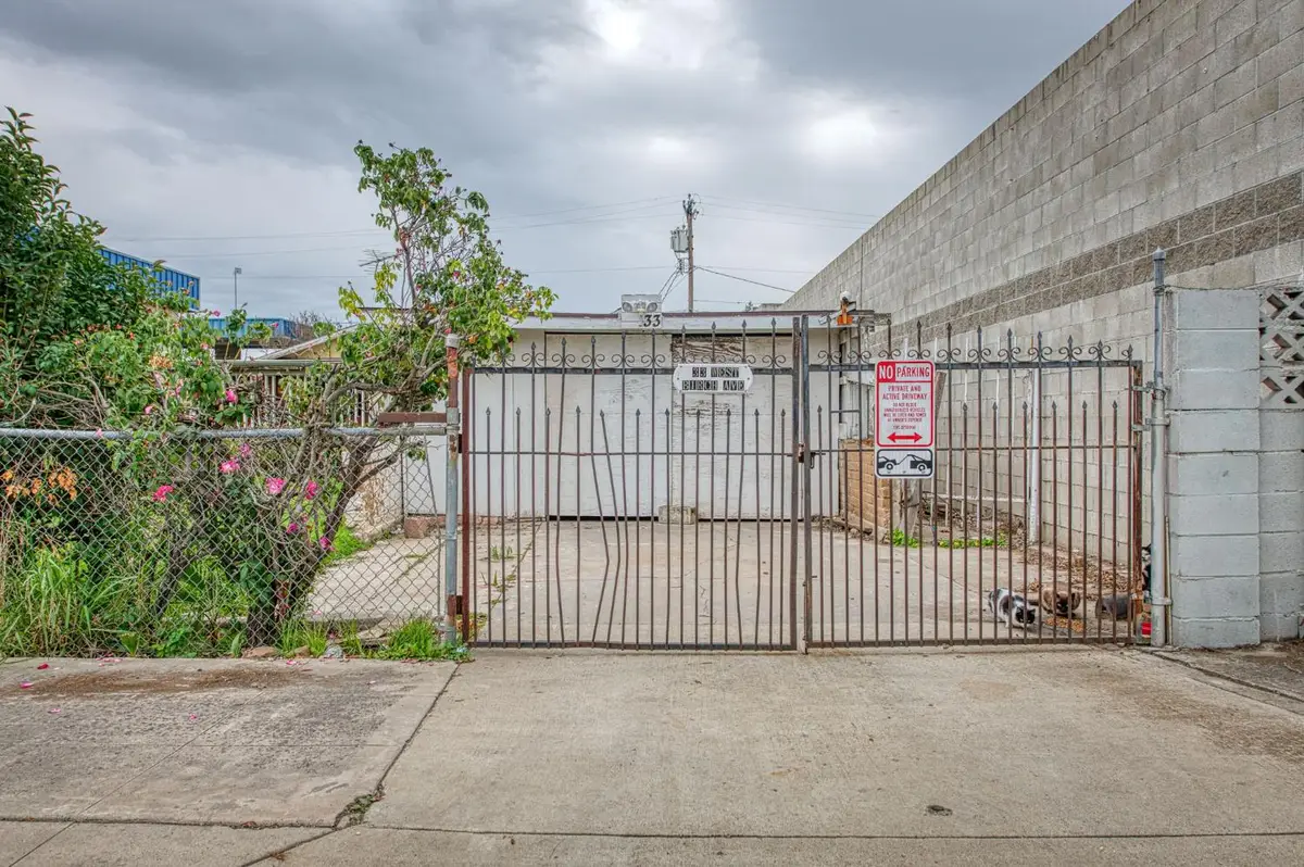 33 W Birch Avenue, Pinedale, CA 93650 - Image #1