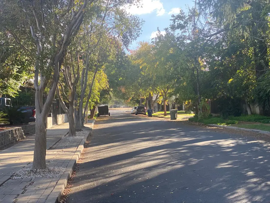 550 N Yosemite Avenue, Fresno, CA 93728 - Image #3