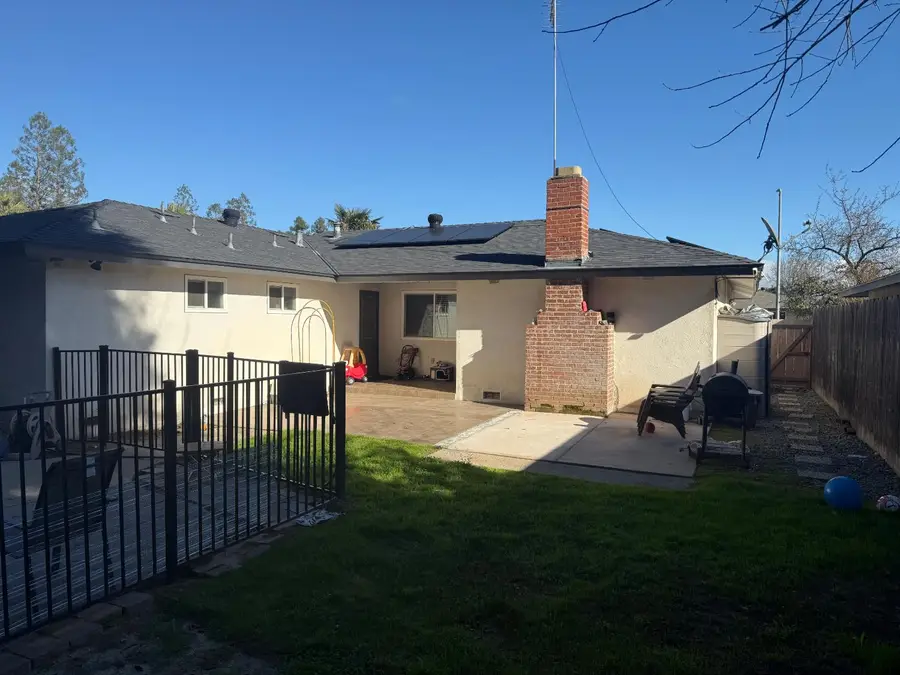6811 N Backer Avenue Nw, Fresno, CA 93710 - Image #3