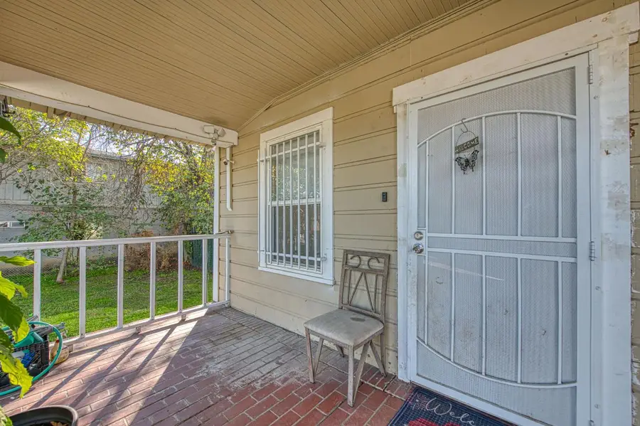 433 N Glenn Avenue, Fresno, CA 93701 - Image #2