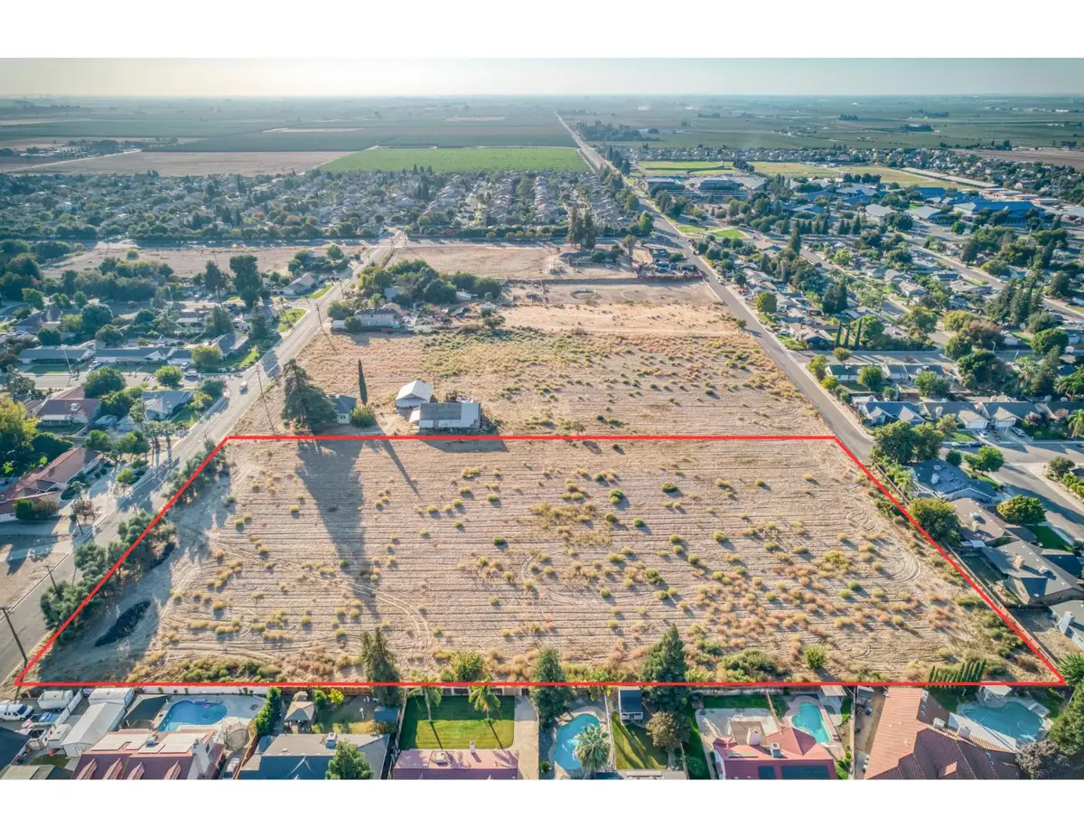 0 Almond (322-030-51), Sanger, CA 93657 - Image #1