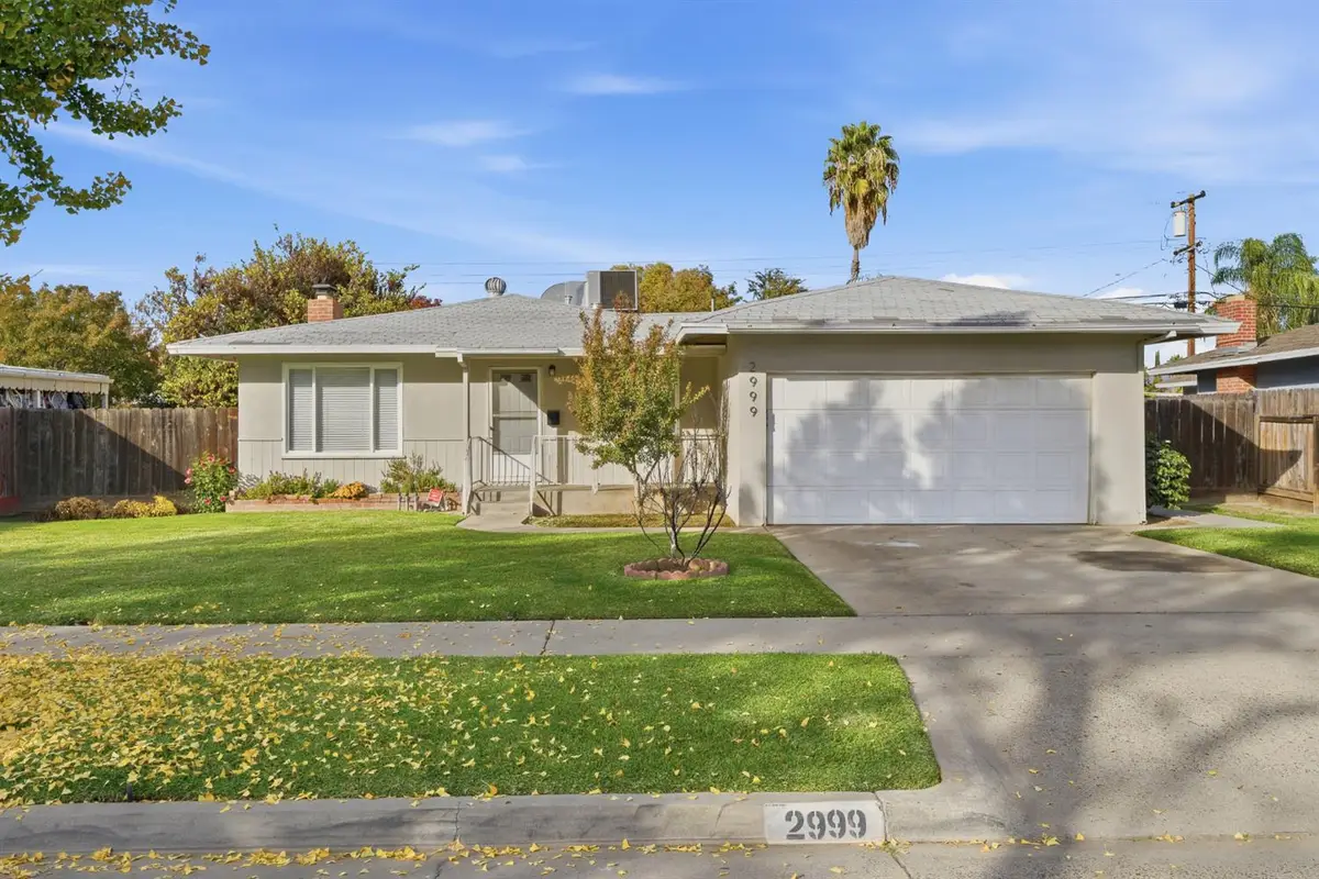 2999 E Richert Avenue, Fresno, CA 93726 - Image #1