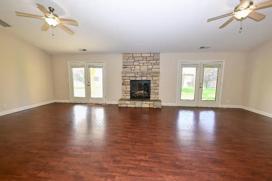 21088 Forest Glen Road, Madera, CA 93638 - Image #3